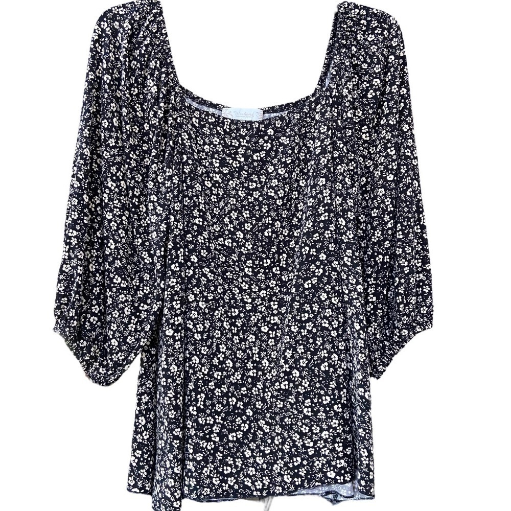 Weekend by Suzanne Betro Top - On or Off Shoulder